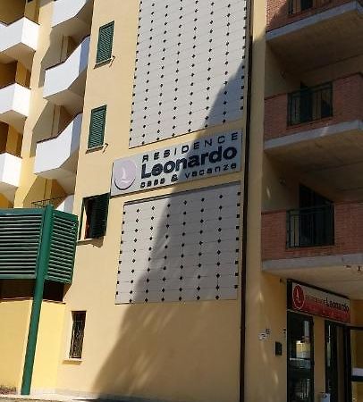 Residence Leonardo Lido di Spina Luaran gambar